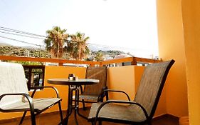 Dedalos N2 Mountain View Apartment-30 Metres From The Beach